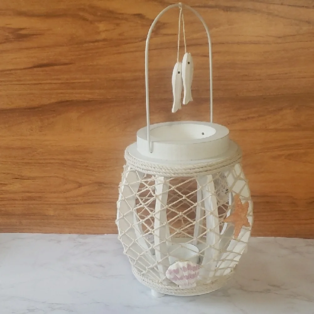 Coastal-theme White Wood Lantern with Starfish/Shell/Fishnet Accents, NWT